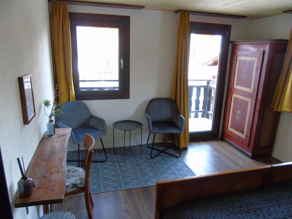 Room'S Chez Beni Grächen Kültér fotó